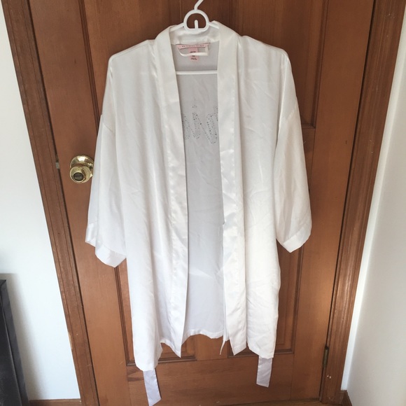 Victoria’s Secret Satin Rhinestone Bride Robe - Picture 6 of 7
